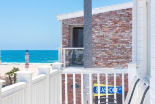 Spacious 4Br W- Ocean Views Two Balconies Steps To Sand By Beachview Rentals - Newport Beach - 7