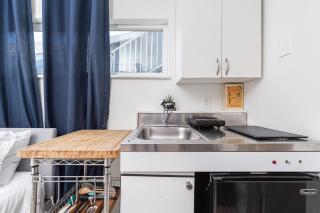 Central Affordable Studio Steps From Beach Marina Park By Beachview Rentals - Newport Beach - 5