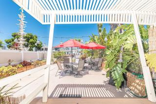 Serene 3Br Bayside Home W- Private Waterfront Dock Patio By Beachview Rentals - Newport Beach - 6