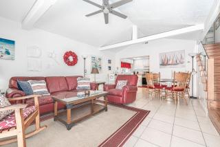 Serene 3Br Bayside Home W- Private Waterfront Dock Patio By Beachview Rentals - Newport Beach - 2