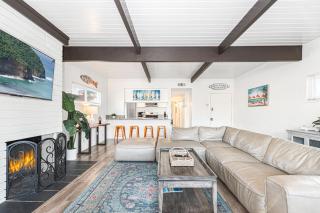 Spacious 7Br Triplex Steps From Beach Marina Park By Beachview Rentals - Newport Beach - 6