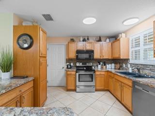 2 Bedroom 2 Bath Cottage - 1