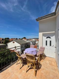 Apartman LANA - Vodice - 0