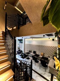 Martin Luxury Hotel - Gjirokastër - 3