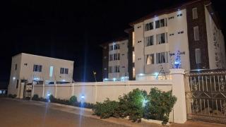 San Mames Hotel - - 1