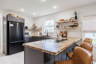 Watkins Glen Luxury Escape on Seneca Wine Trail - Watkins Glen - 0
