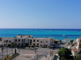 شقه للايجار بمطروح see view شارع اسكندريه الرئيسى امام محافظة مطروح - Marsa Matruh - 9