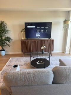 Oakville 2BR Central, Comfy & Close to Everything - 7