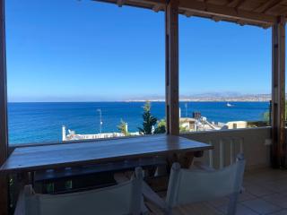 Heraklion Bay Seaview Apartment - Palaiokastro - 0