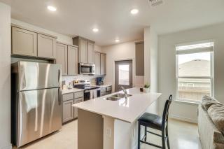 Pet-Friendly Temple Townhome 6 Mi to Water Park - Temple - 4