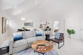 Mavericks Penthouse Downtown Luxury on Main Street Half Moon Bay - Half Moon Bay - 4