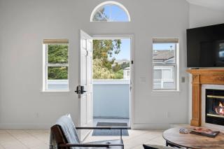 Mavericks Penthouse Downtown Luxury on Main Street Half Moon Bay - Half Moon Bay - 2