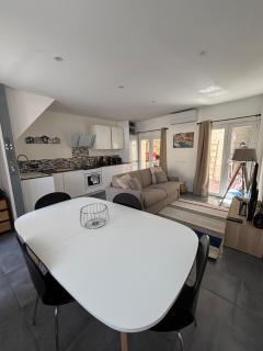 Maison 5p - 5mn plage - Cour privée - Climatisation - Frontignan - 0