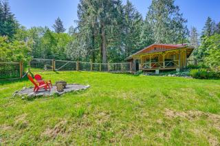 5 Mi to Mt Rainier Natl Park Cozy Cabin with Deck! - Ashford - 9