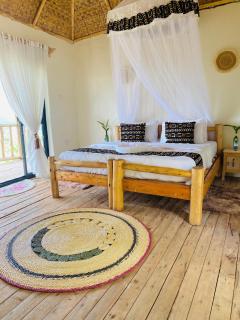 Bwindi Neckview Lodge - Buhoma - 4