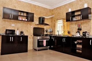 Crosswater Lodge Abuja - Short Let & Luxury Apartment - Kubwa - 5