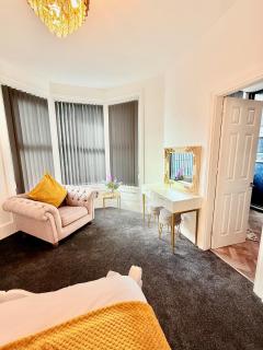 Vance Holiday Home - Blackpool - 2