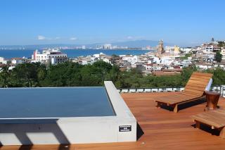 Apartamento nuevo de 2 habitaciones con increíble azotea. - Puerto Vallarta - 0