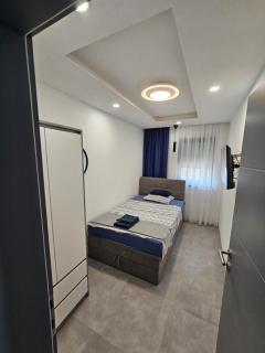 Villa Family Rasic - Makarska (Macarsca) - 5