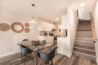 2 bedroom 2 floors with terrace 1908 - Montreal - 2