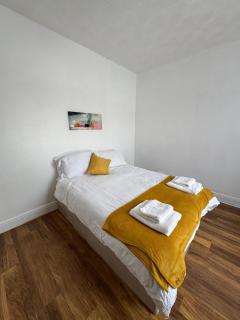 Tranquil 4BR in Portsmouth - 2