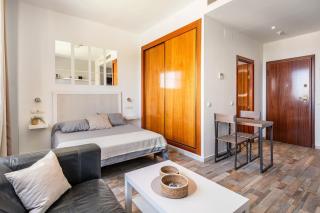 loft con parking gratis frente palacio congresos - Siviglia - 9