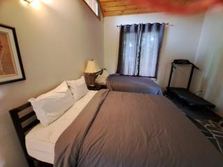 Waterfront Cottage in Lion's Head - Lion's Head - 9