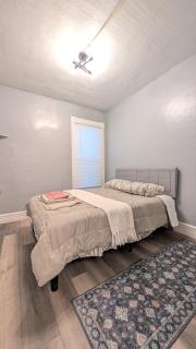 Utica Comfort Apartment - Utica - 7