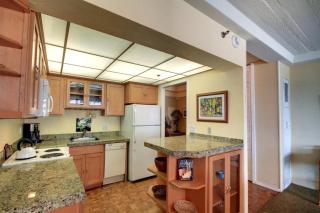 Whaler #470 Ocean View - 1