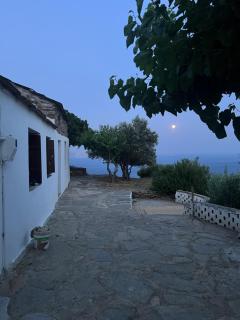 Ikarian traditional house - Agios Kirykos - 9