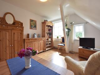 Landhauswohnung in Kroepelin mit großem Garten - Boldenshagen - 0