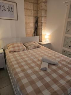 Au Carmes 1D joli T2 meublé et wifi - Avignone - 8