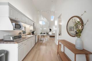 Miramar Penthouse Coastal Elegance in the Heart of Half Moon Bay - Half Moon Bay - 7