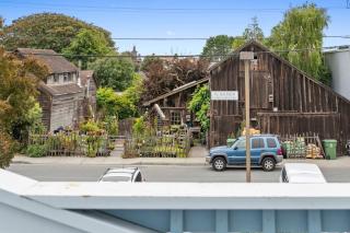 Miramar Penthouse Coastal Elegance in the Heart of Half Moon Bay - Half Moon Bay - 4