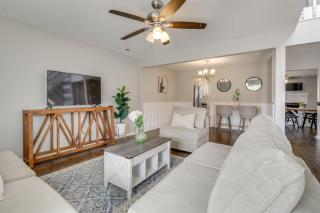 Pool Access Family-Friendly Virginia Beach Home! - 7