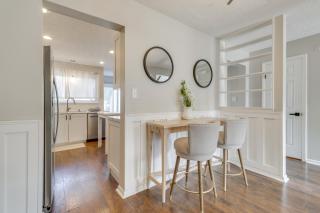 Pool Access Family-Friendly Virginia Beach Home! - 4