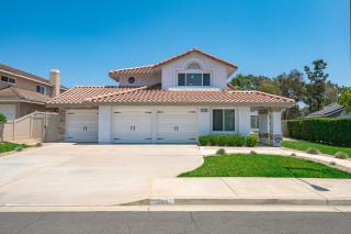 Luxe Spacious Home Near Parks Fully Equipped - Riverside - 9