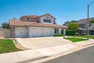 Luxe Spacious Home Near Parks Fully Equipped - Riverside - 8