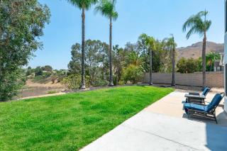Luxe Spacious Home Near Parks Fully Equipped - Riverside - 4