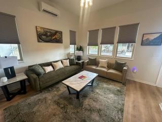 Hina Hideout - Budget Friendly Home Near Beach! - Waianae - 7