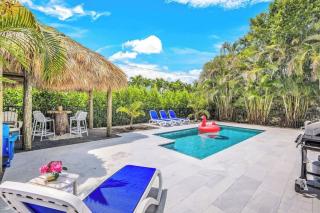 Heated Pool-Walk to Vanderbilt Beach-Game Room - Naples - 0