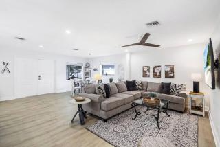 Heated Pool-Walk to Vanderbilt Beach-Game Room - Naples - 7
