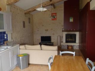 La grange - Saint-Germain-de-Lusignan - 8