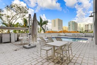 Extended Retreat in Sarasota! Condo with Pool Access - 8