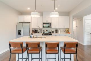 Modern & Spacious 3bd 3ba RoofDeck - Washington, D.C. - 9