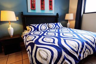 Enjoy AC in Our Guest Room at Inn Ajijic - Ajijic - 6