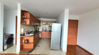 Departamento Privado una habitación y balcón Sector Solca y Embajada EEUU - Quito - 4