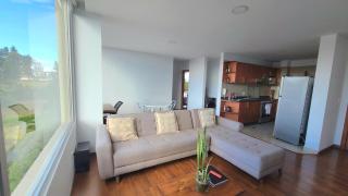 Departamento Privado una habitación y balcón Sector Solca y Embajada EEUU - 5