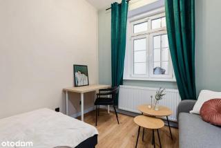 TWO Old Town Apartments Green - 2