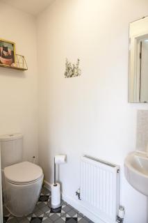 Stunning 4 Bed in Salford - Sleeps 9 - Manchester - 6